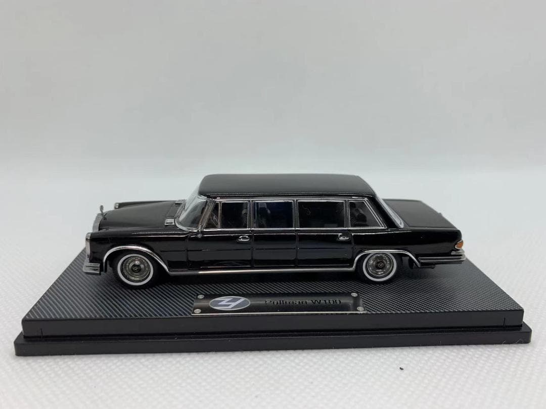 4R-004 メルセデスベンツ 1/64 プルマン W100 ブラック