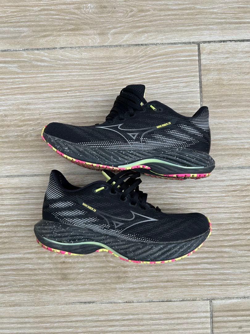 ミズノ　ウェーブライダー28 25cm MIZUNO WAVE RIDER 28
