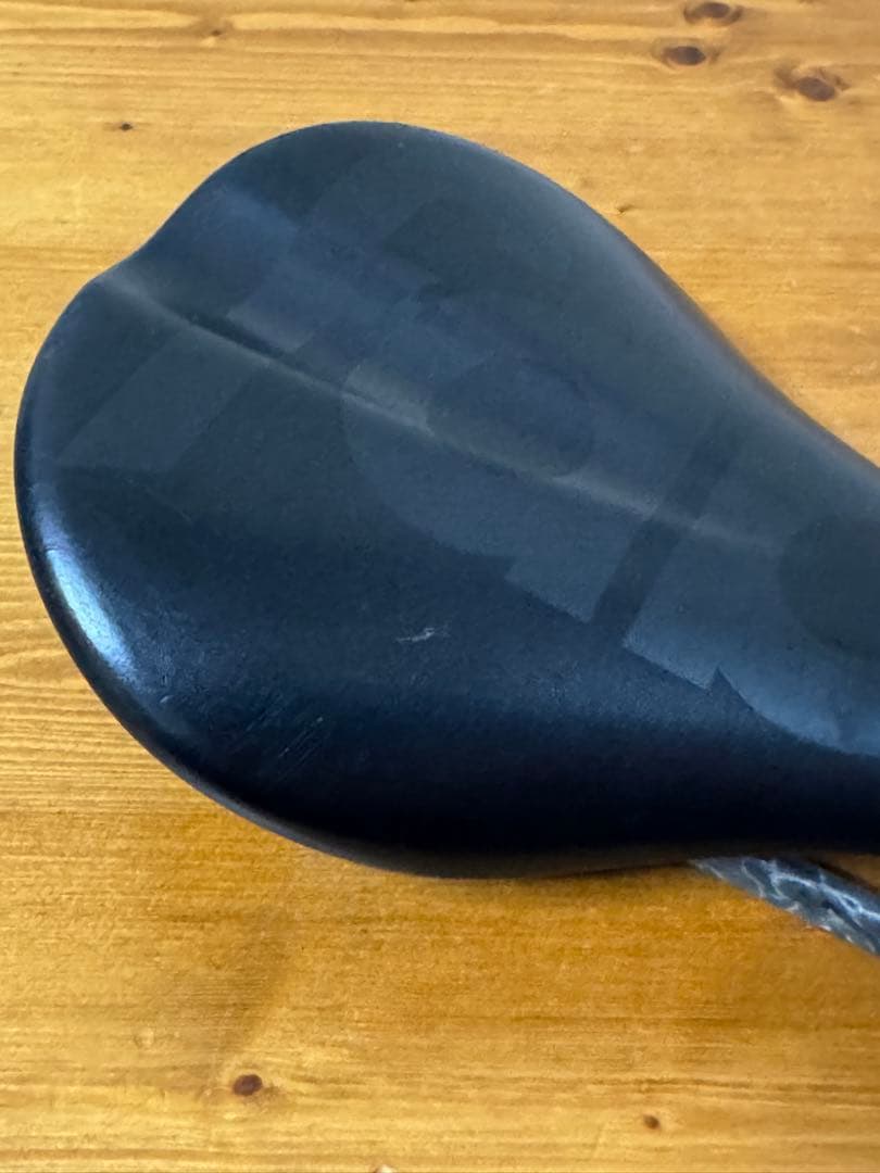 パーツ FABRIC saddle pro team shallow carbon