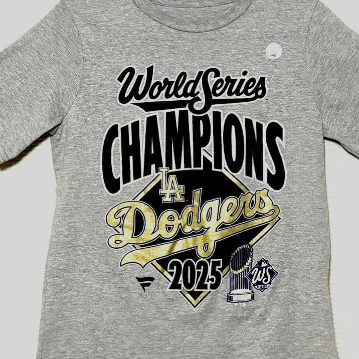 大谷翔平／ロサンゼルス・ドジャース／ワールドシリーズ優勝／Tシャツ／Sサイズ