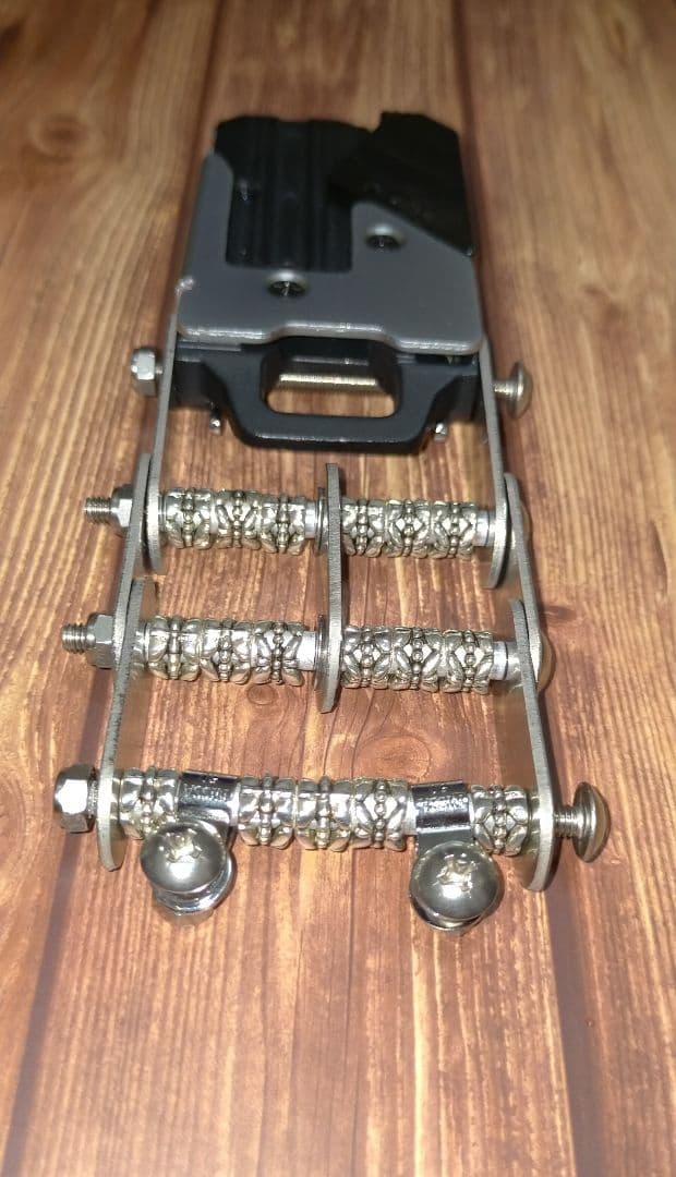 タジマメタルセフ ニックス風  ハンドメイド　カナビラフック