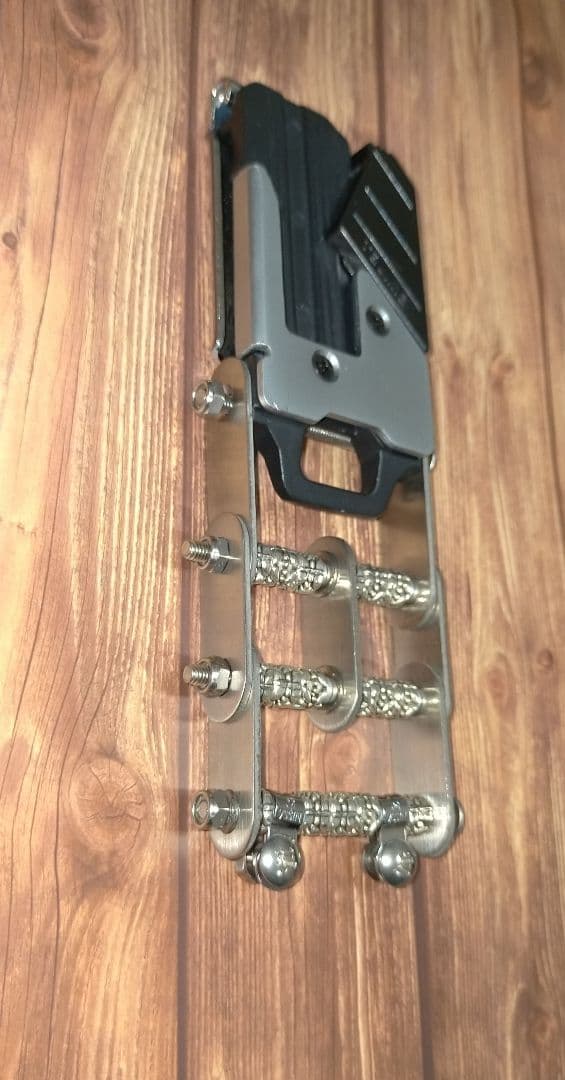 タジマメタルセフ ニックス風  ハンドメイド　カナビラフック