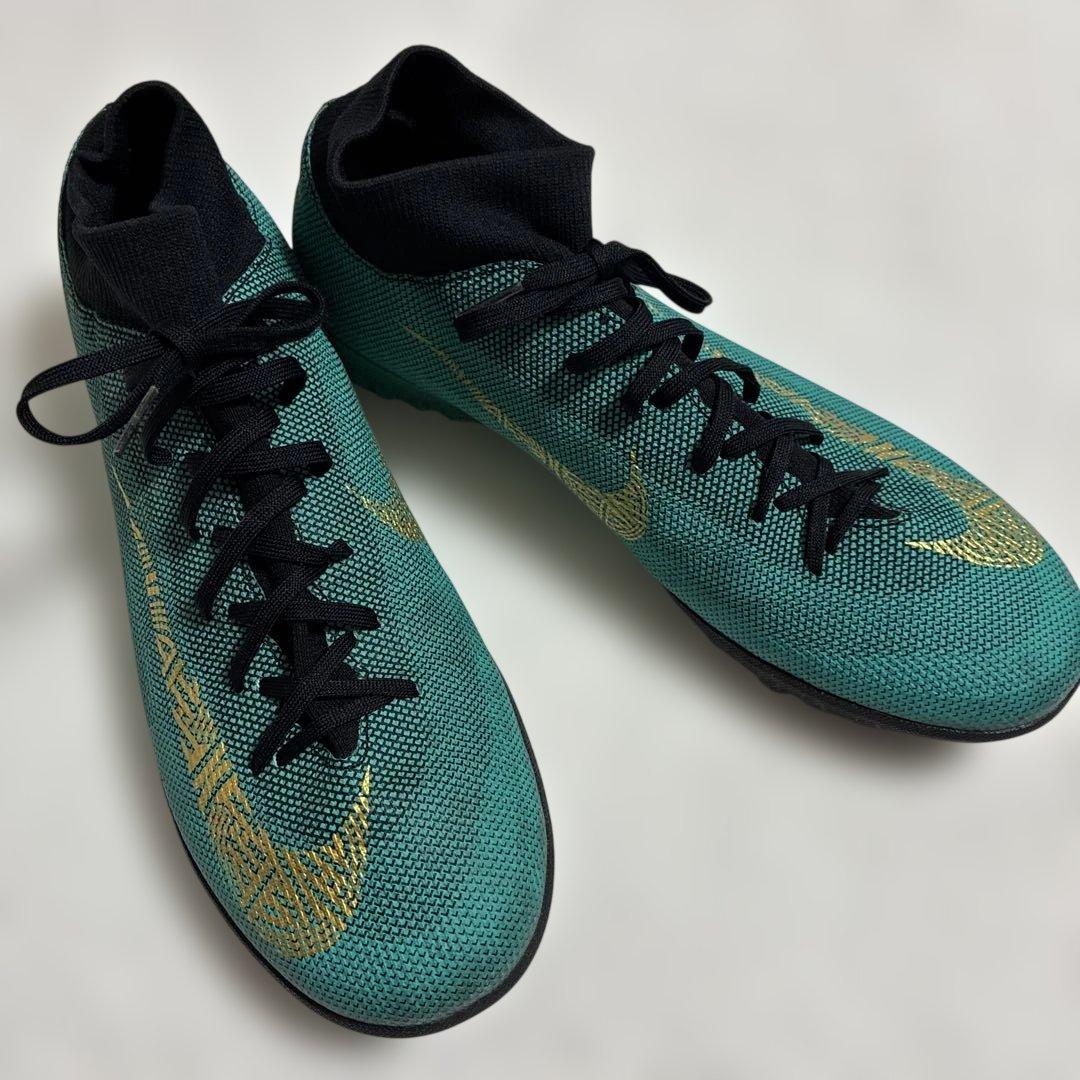 ナイキ ヴェイパー X 12 アカデミー CR7 TF(グリーン×ゴールド)