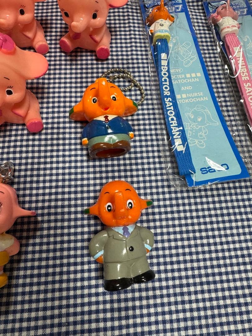 サトちゃんのぬいぐるみと指人形やキーチェーンなど　非売品