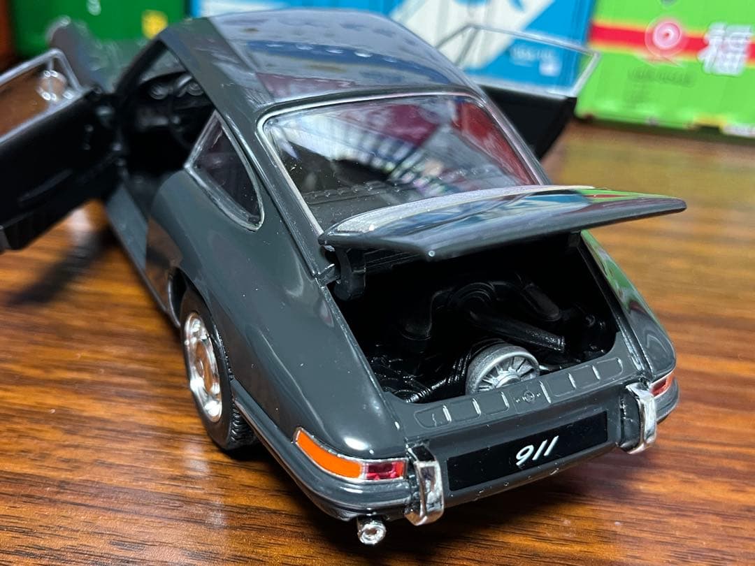 ★WELLY 1/24 ポルシェ 911 1/24  335i