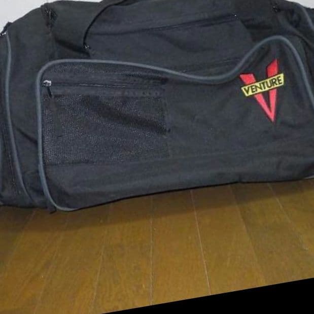 激レア！VENTURE ダッフルバッグ ベンチャー[スケボー取り付け可能]