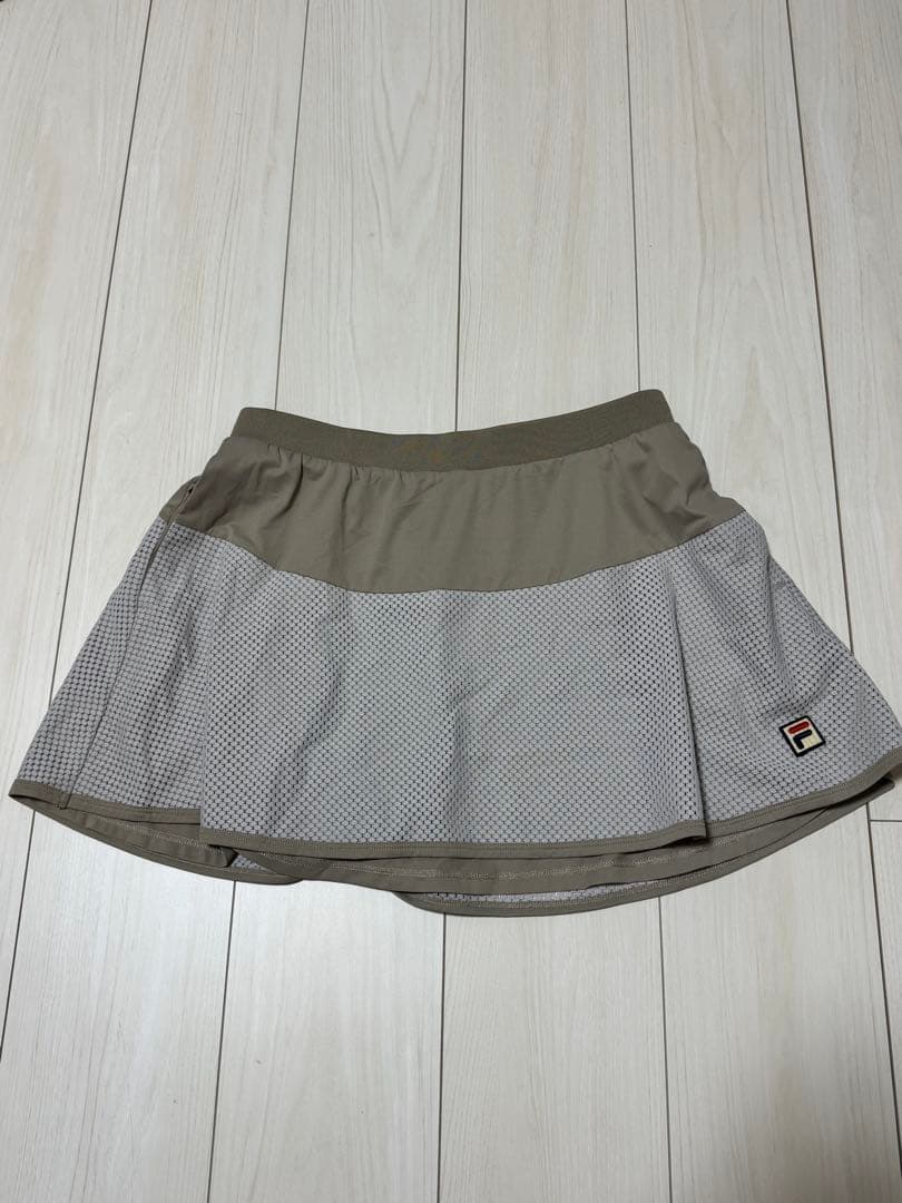 FILA メッシュスカート ベージュFILA 2025SSモデル テニスウェア