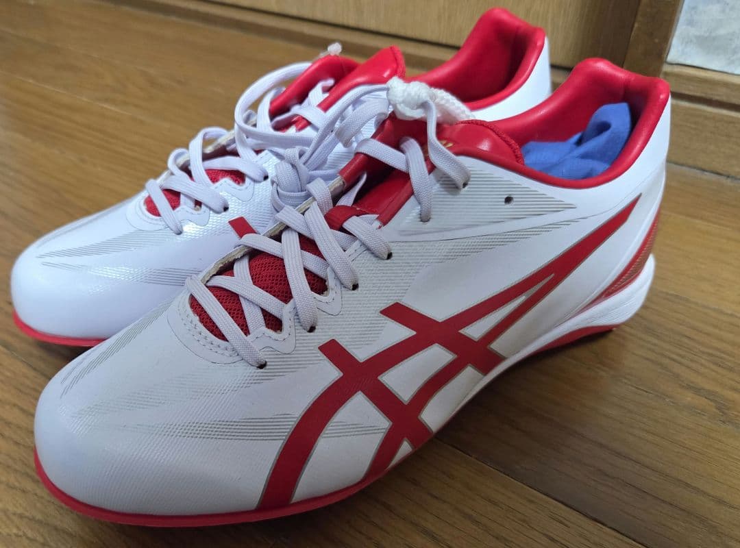ASICS スパイク 27.0cm ホワイト/レッド