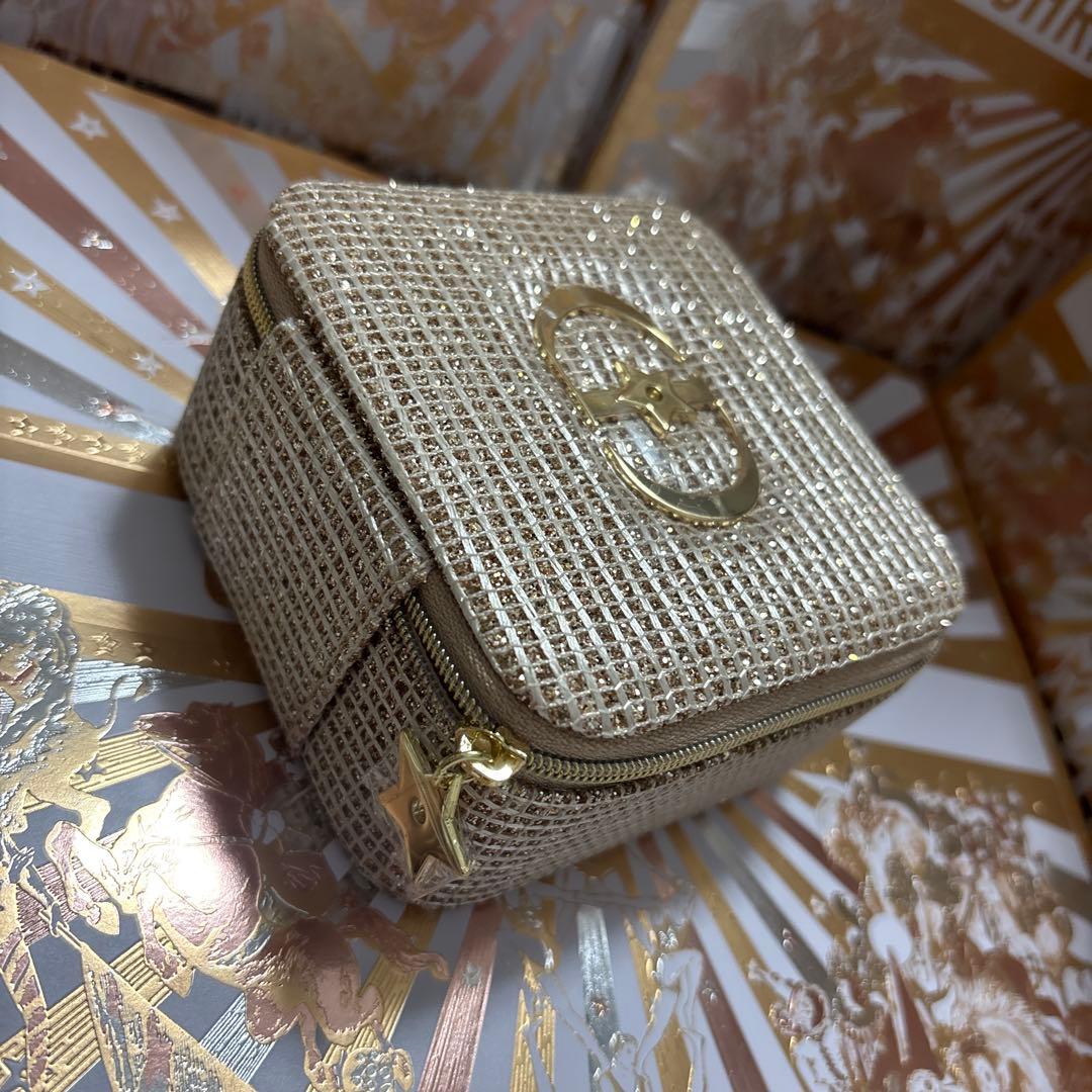 DIOR 2025ホリデー限定ジュエリーケースギフトセット