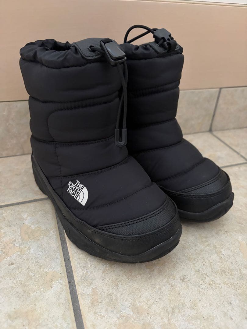 THE NORTH FACE 子ども用スノーブーツ 黒