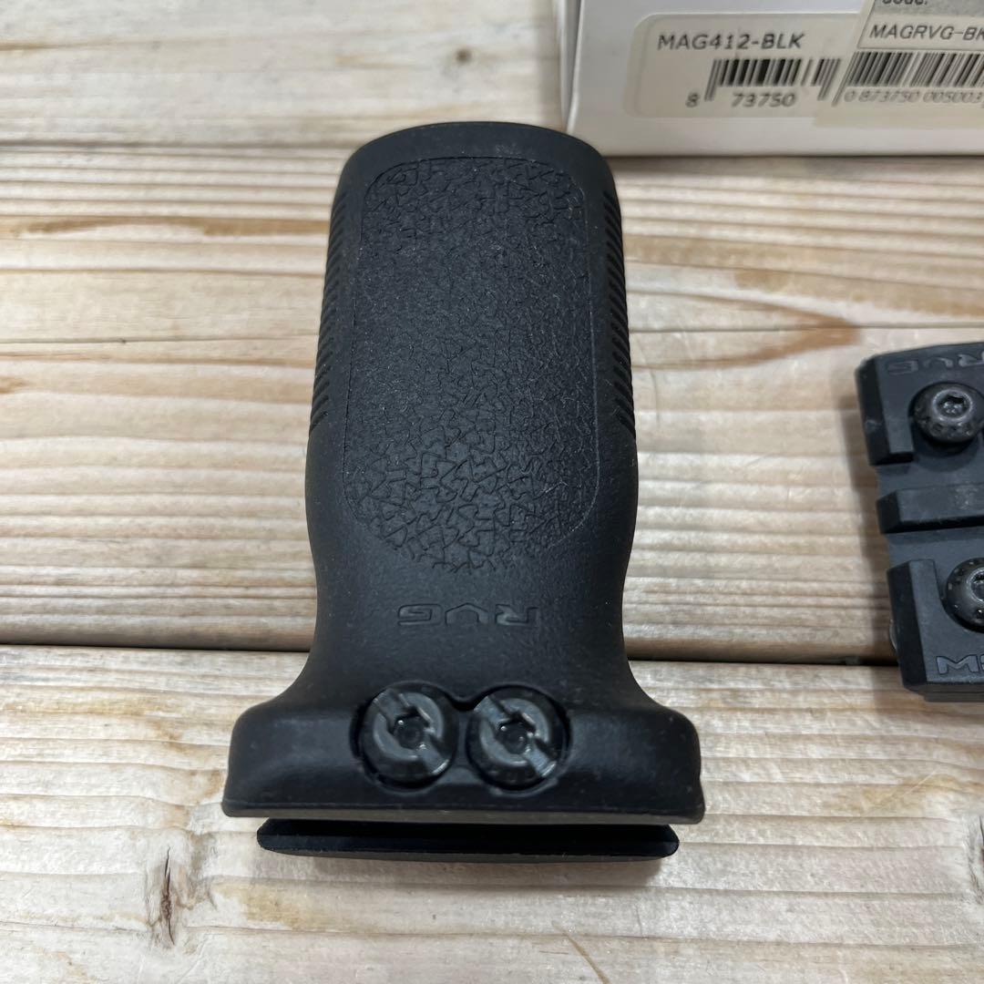 実物MAGPUL マグプル　グリップ　サイト　スリングマウント　mwsなどに