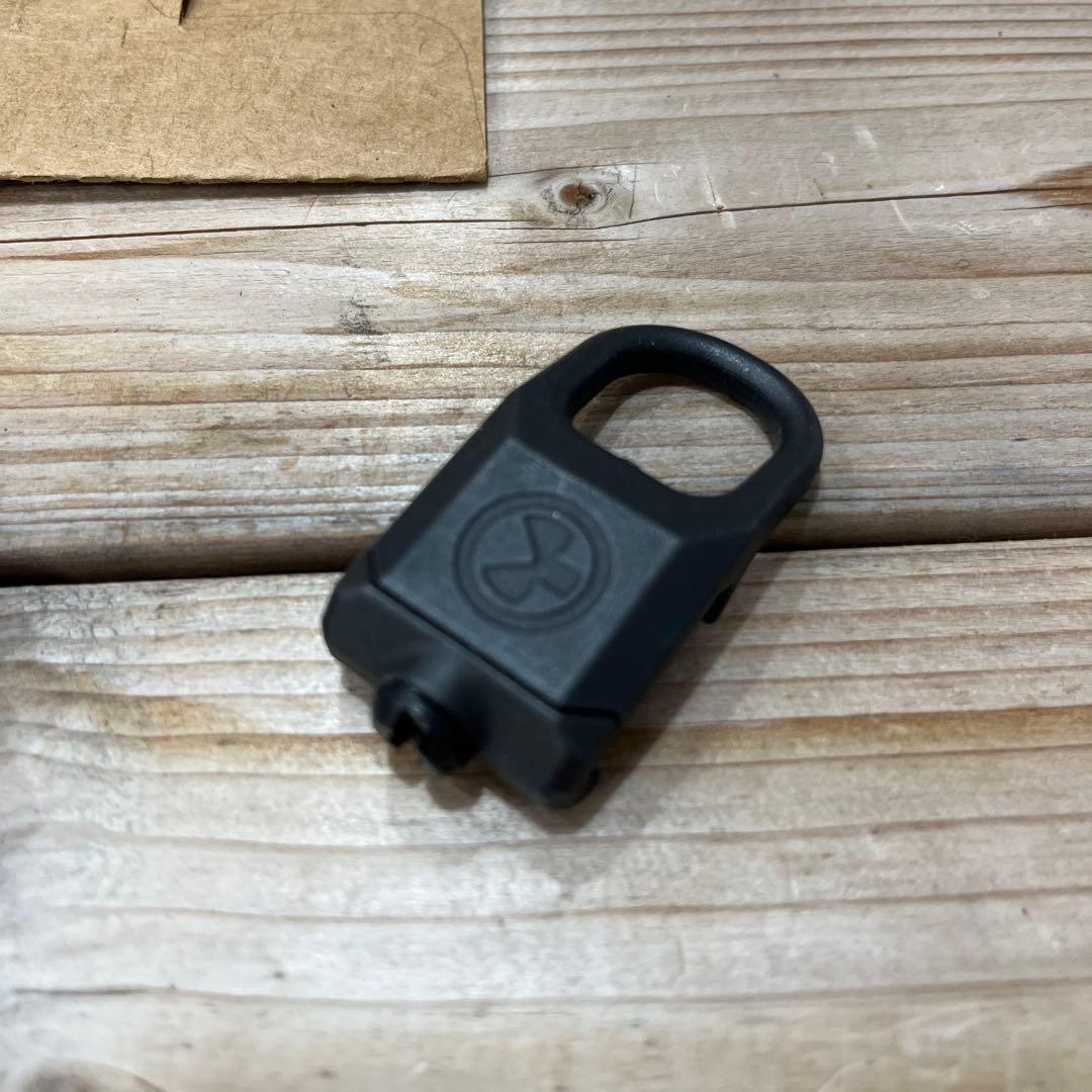 実物MAGPUL マグプル　グリップ　サイト　スリングマウント　mwsなどに