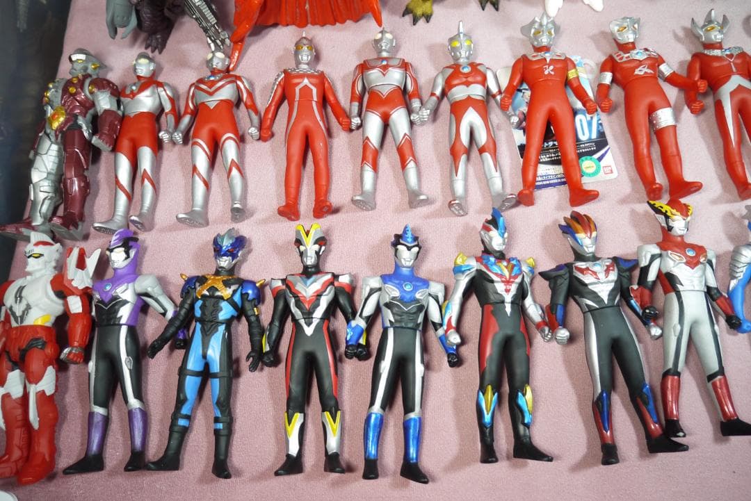 ウルトラヒーローシリーズ500　ウルトラ怪獣シリーズ500　ソフビ90体