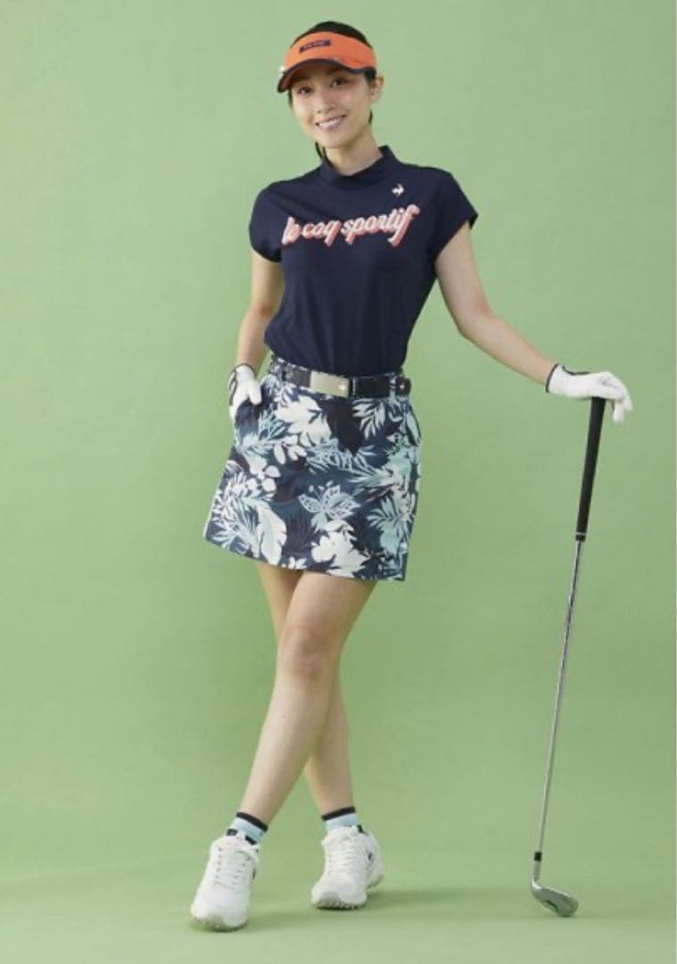 M 【池田エライザ着用】　ルコックスポルティフゴルフ ボタニカル柄ショートパンツ