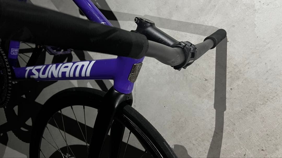 自転車本体 TSUNAMI SNM100