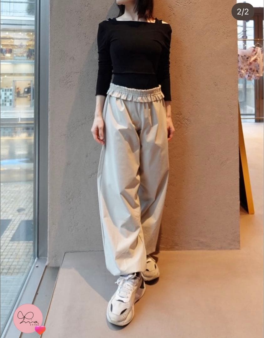 新品未使用　stina Retune. warm up pants