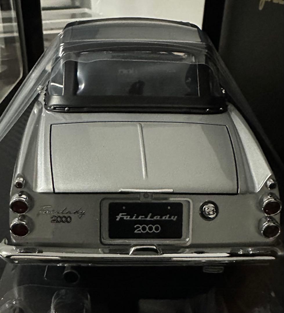 ignitionDATSUN Fairlady 2000GT 1/18 シルバー