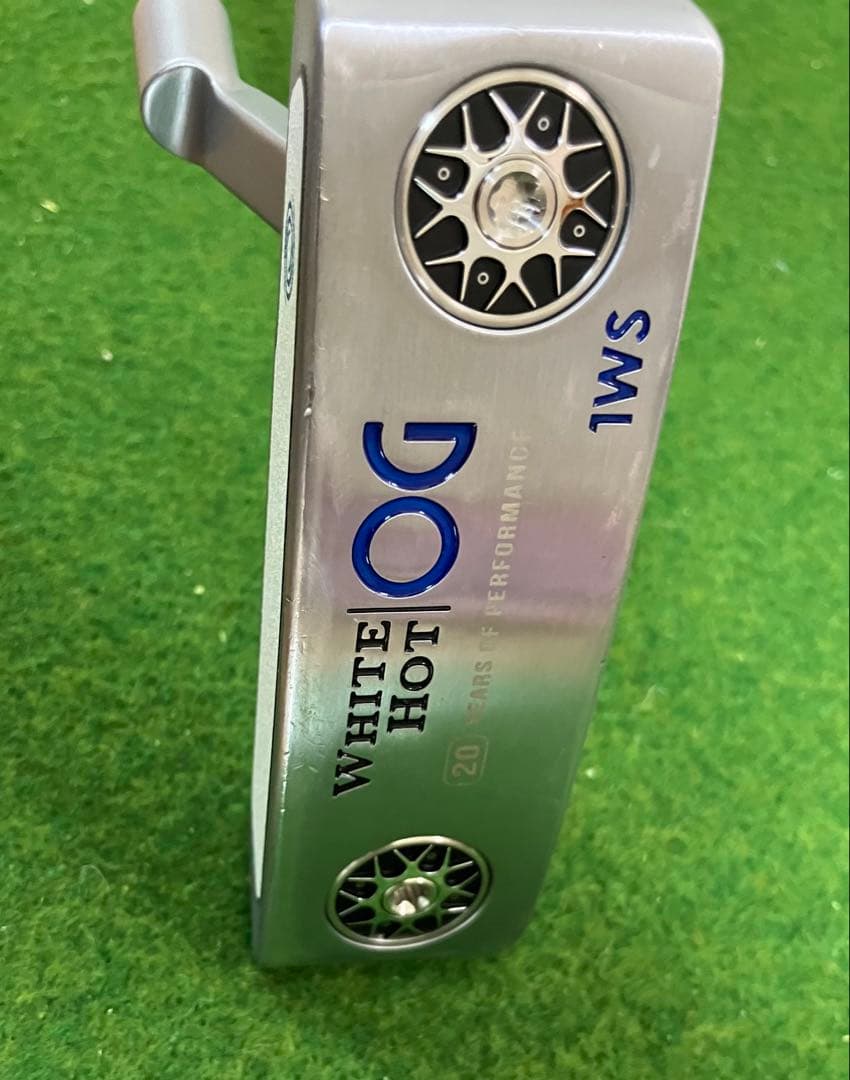 ODYSSEY オデッセイ　white shot OG シャフト短め