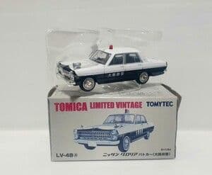 トミカ リミテッド ヴィンテージ ニッサン グロリア パトカー 大阪府警 未開封