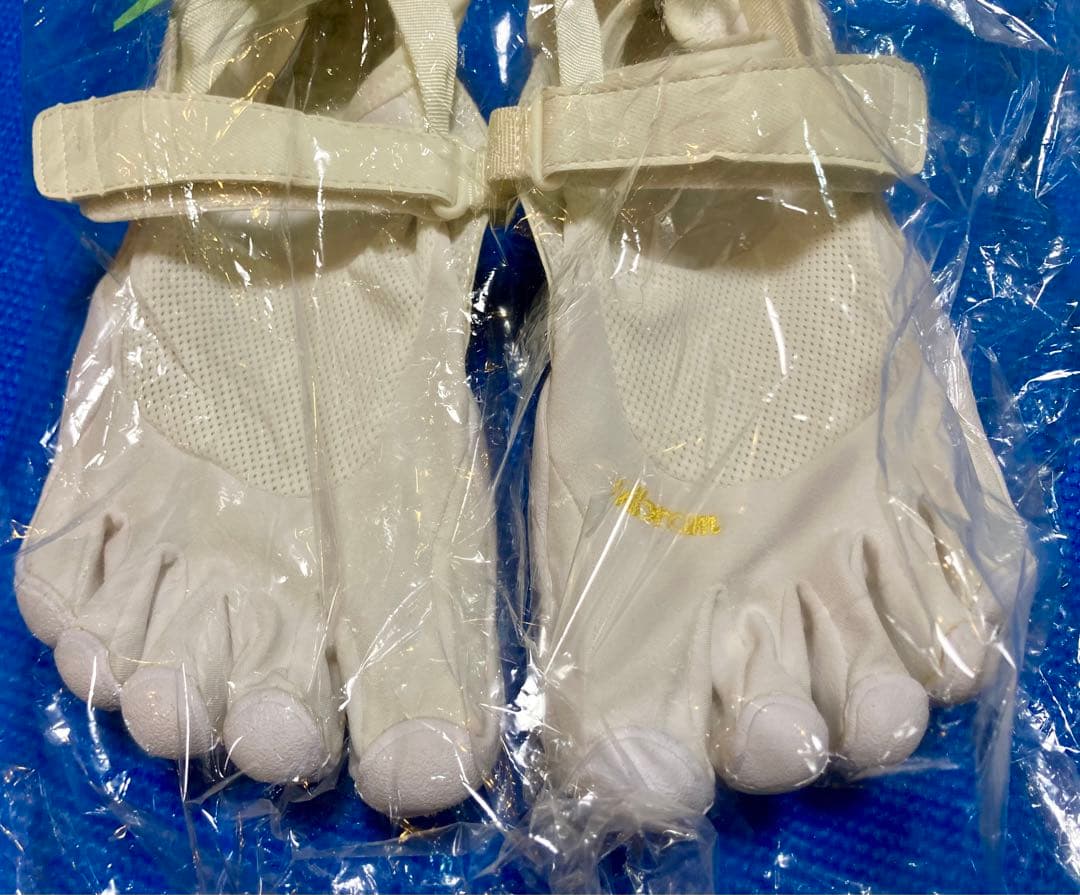 ビブラムファイブフィンガーズ Vibram FiveFingerss 5本指