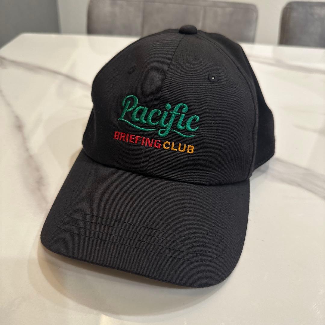 【完売品】ブリーフィング×パシフィックゴルフクラブ コラボ キャップ