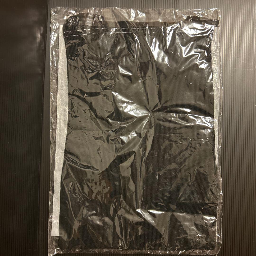 CHROME HEARTS氷室京介氏とのコラボ商品（新品未開封）１着のみ、です。