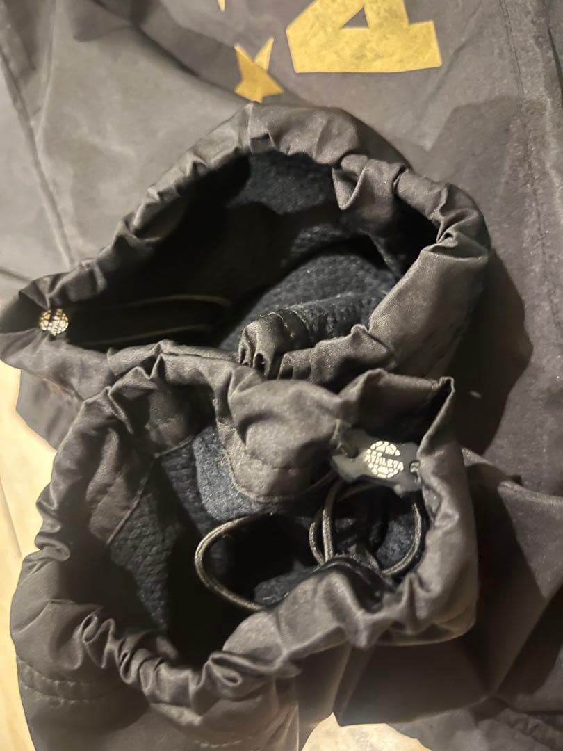 ATHLETA ウィンドブレーカー上下ブラックS