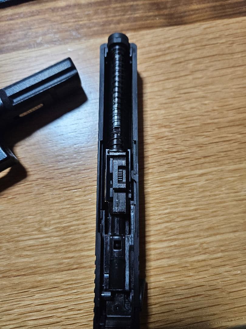 東京マルイ Glock 18 ガスガン 一部損傷あり