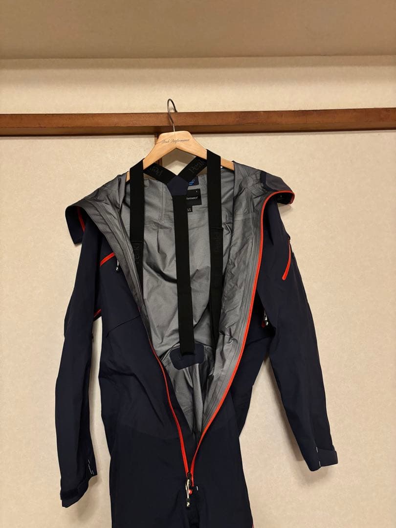 値下げPeak Performance ヘリアルパイン ワンピース　美品