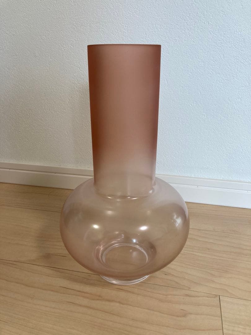 アカシア　花瓶　ピンク