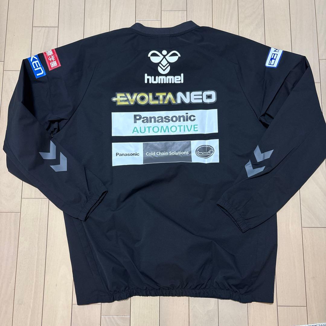 ガンバ大阪　hummel ブラック 長袖ピステXO3