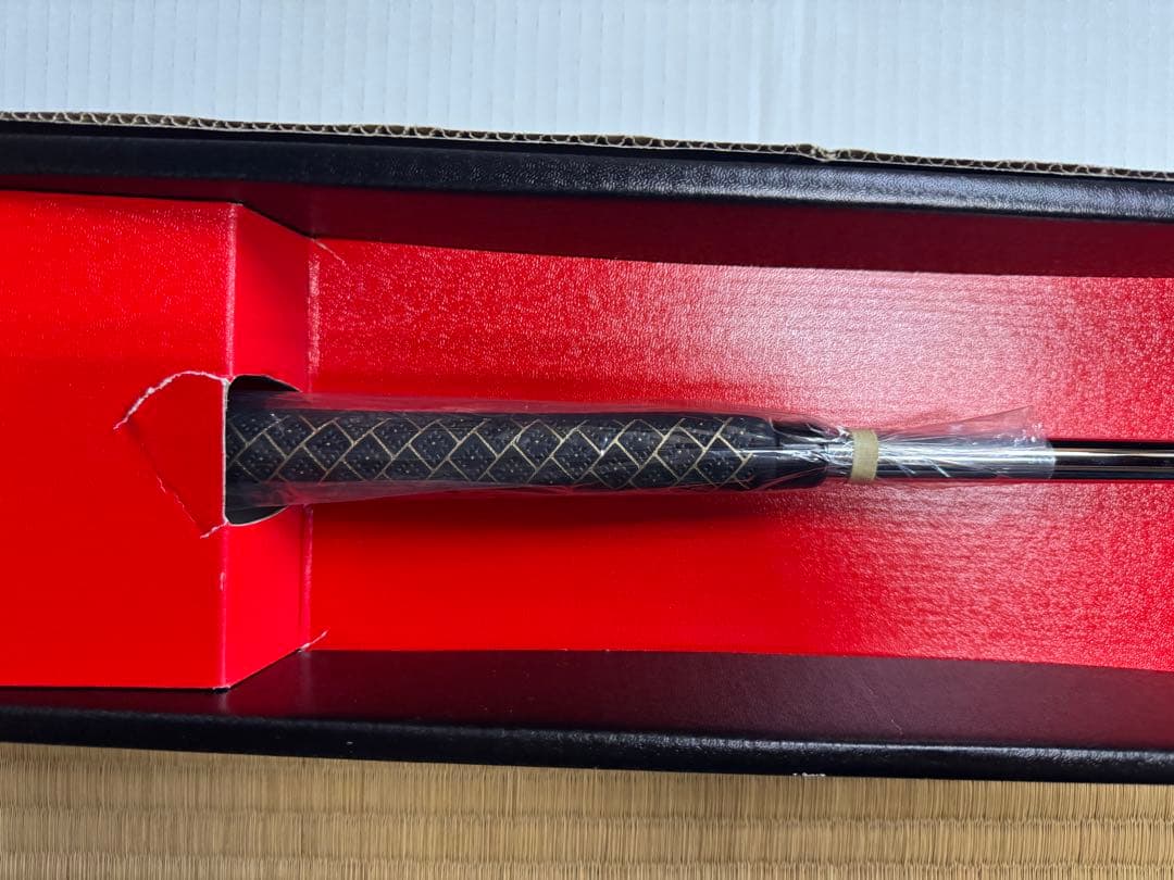 MUTSUMI HONMAの「MH282M パター ゴールドIPモデル」