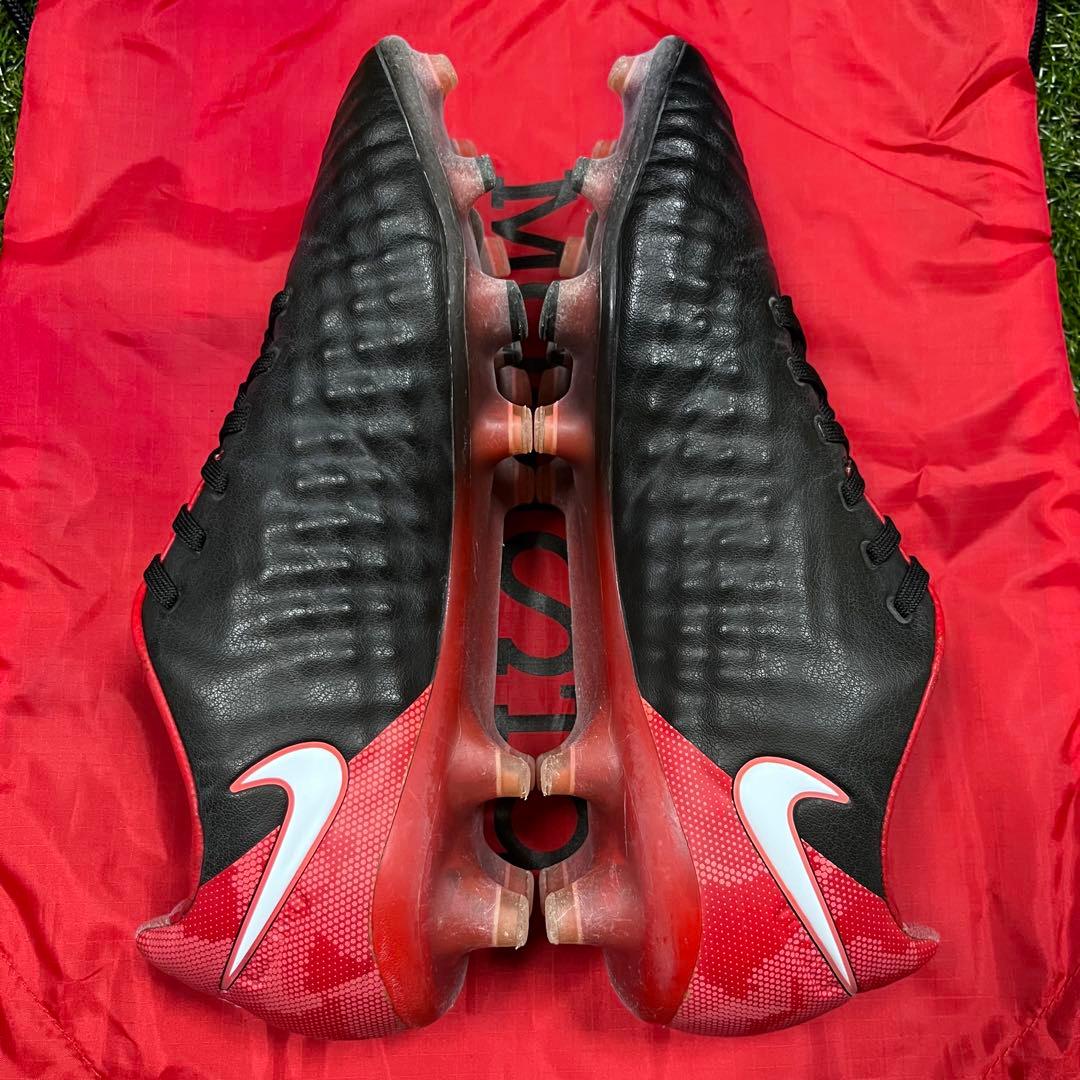 NIKE Magista Opus Ⅱ FG 25cm