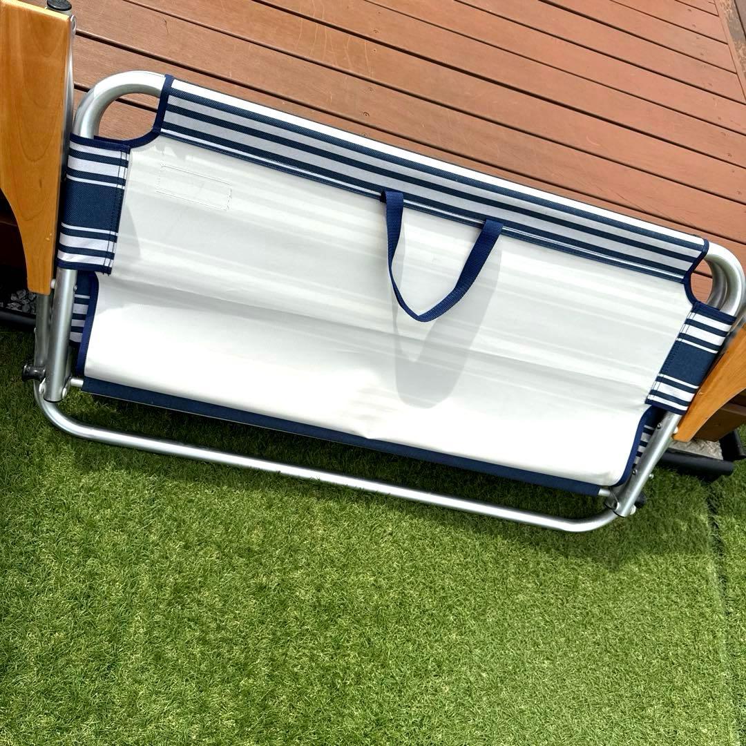 Coleman　リラックスフォールディングベンチ　ストライプ　ネイビー