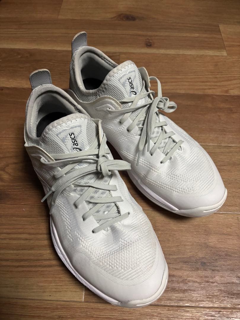 asics バスケットボールシューズ /GLIDE NOVA FF 3 ホワイト