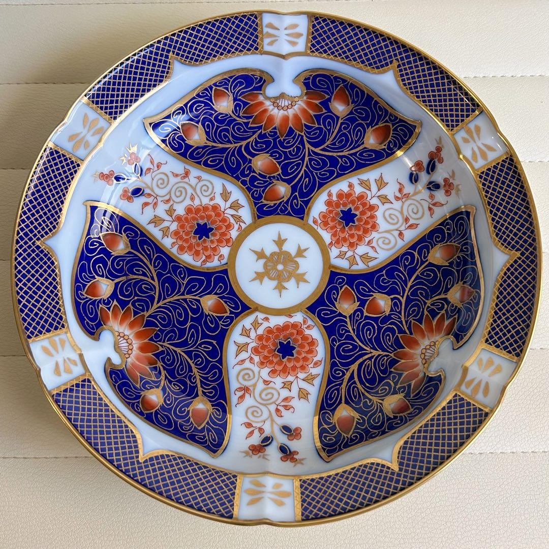 有田焼　松右衛門窯　金彩古伊万里　盛皿　大皿　色絵　金襴手　菊紋　唐草　和柄