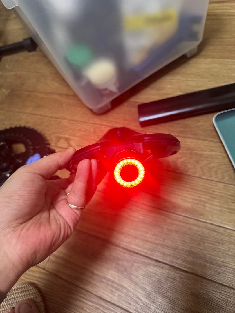 Giant Fleet SL カーボンサドル LEDライト付き