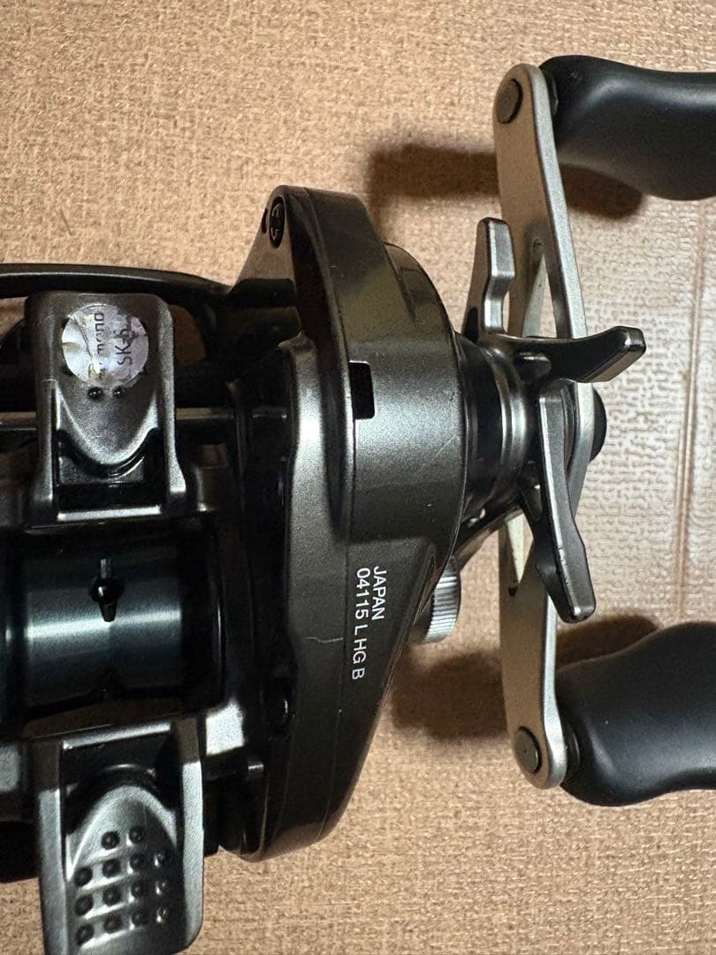20メタニウムHG 左巻　SHIMANO ベイトリール 最終値下げ