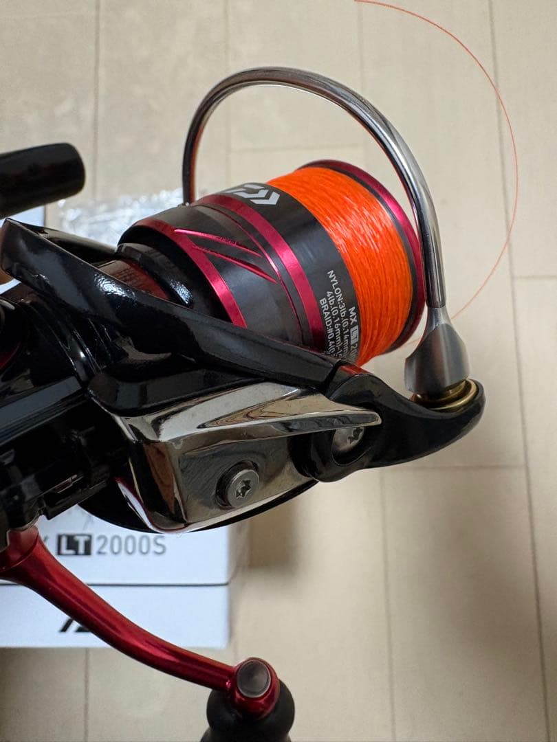 リール　DAIWA 月下美人MXLT2000S スピニングリール