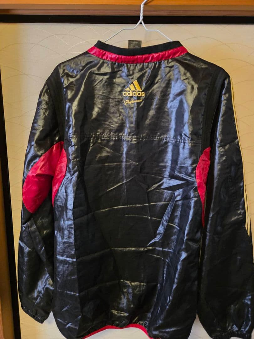 adidas 野球ウインドブレーカー 黒/赤 UK フリーサイズ