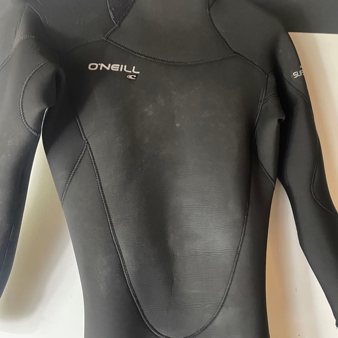 O'Neill フルスーツ ML 1度のみ使用