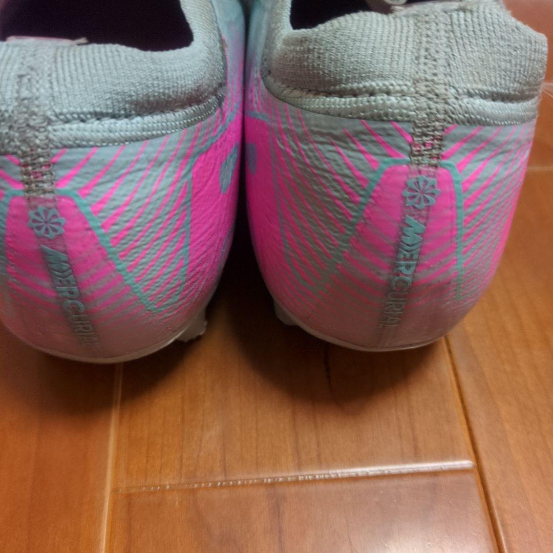 Nike Mercurial サッカーシューズ グレー/ピンク
