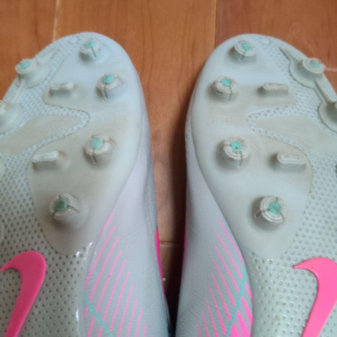 Nike Mercurial サッカーシューズ グレー/ピンク
