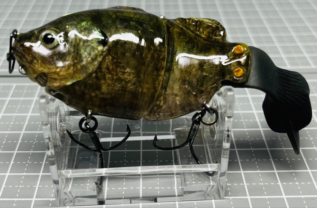 フレッシュベイトルアーズ　ギルロイドミニー　ブルーギル　魚皮