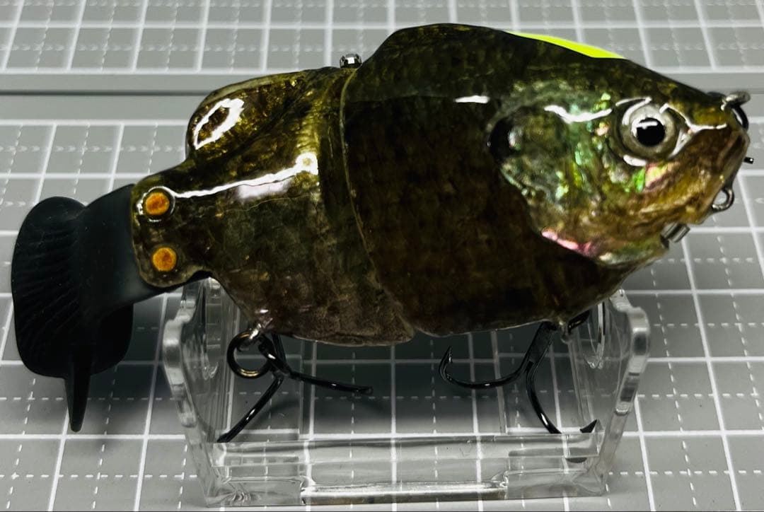 フレッシュベイトルアーズ　ギルロイドミニー　ブルーギル　魚皮