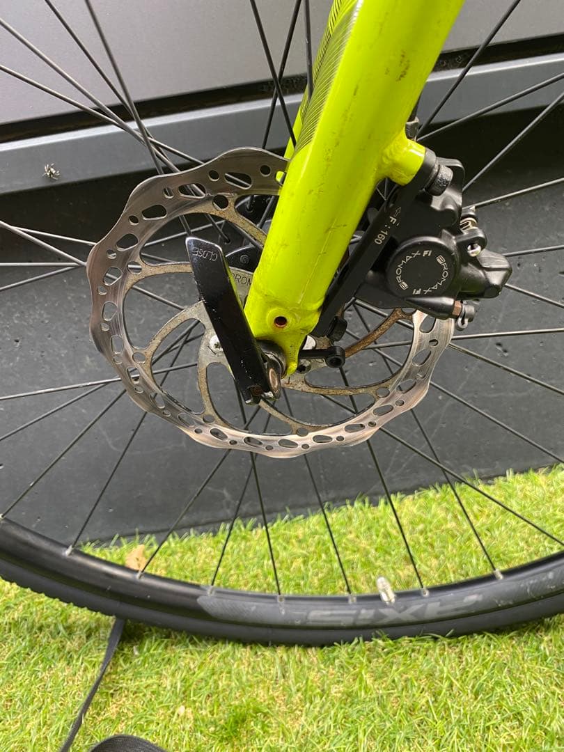 Specialized ライムグリーン クロスバイク　⭐︎引取限定⭐︎