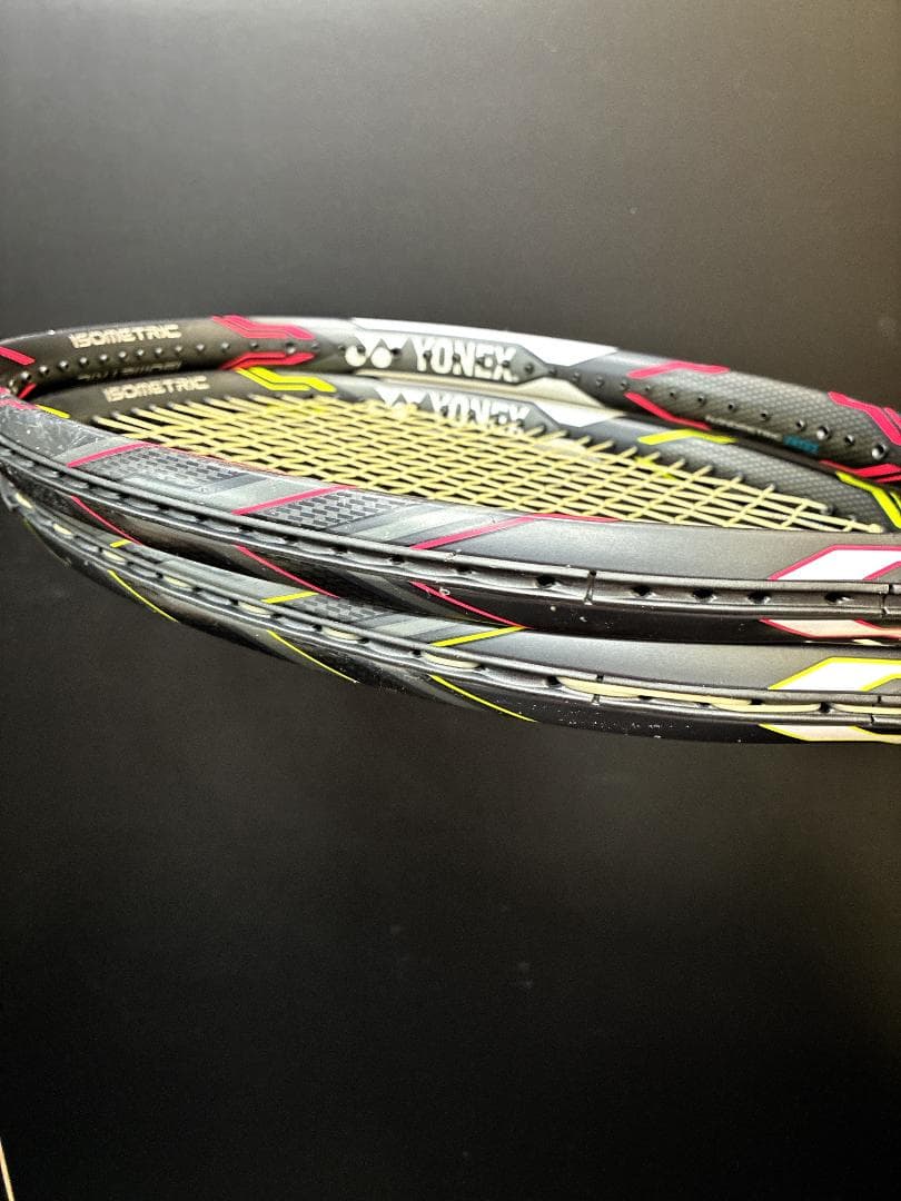 YONEX EZONE DR LITE ヨネックス　硬式ラケット　2本セット