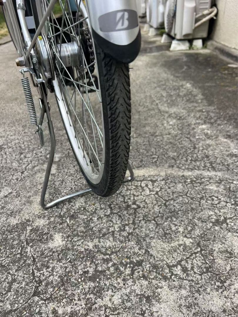 357 ブリジストン 電動アシスト自転車 24インチ 充電器付き