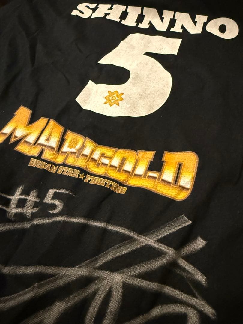 女子プロレス　マリーゴールド　直筆サイン入り　心希　Tシャツ　新品未着品
