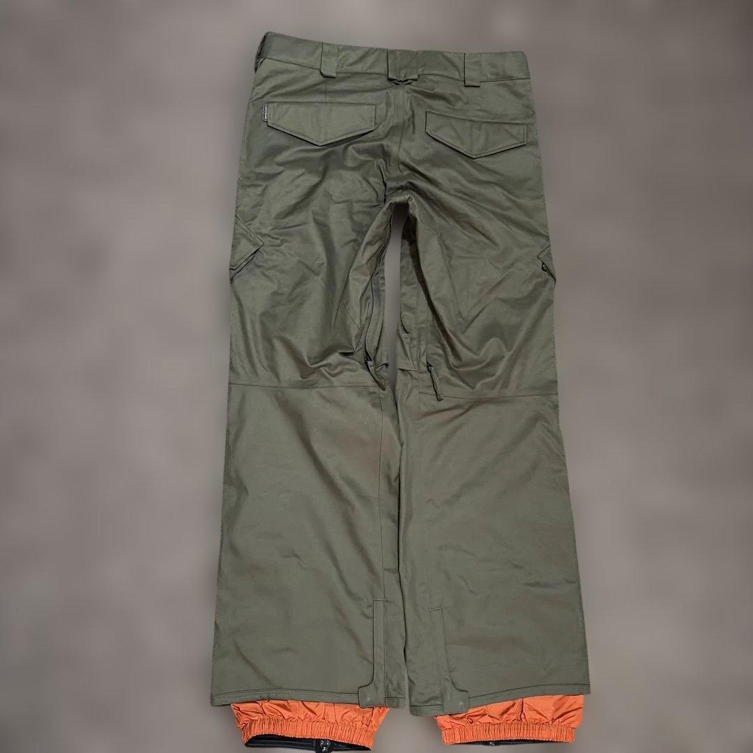 BURTON スノーボードウエア　パンツLサイズ